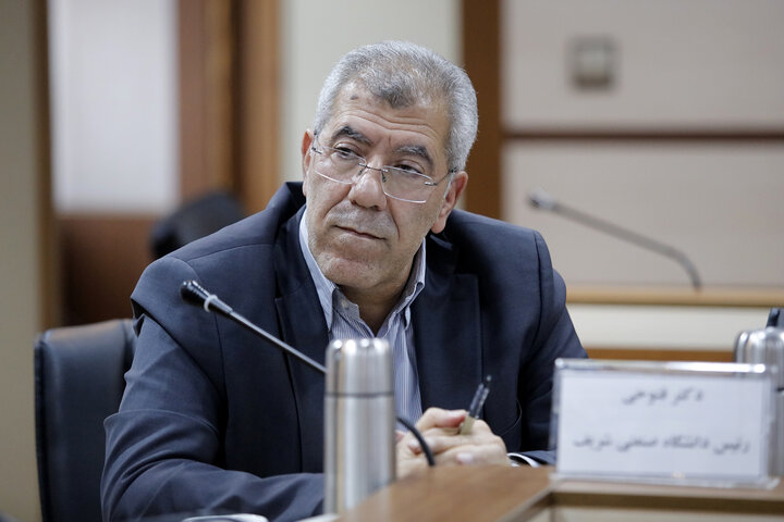 دکتر محمود فتوحی